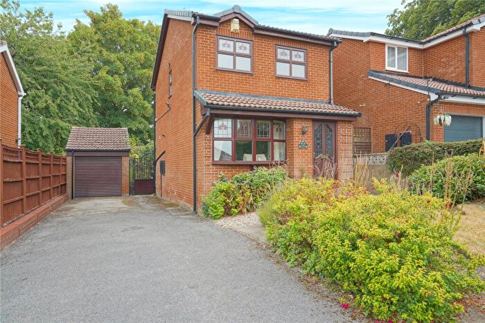3 Bedroom Detached House For Sale In Hoober Court, Upper Haugh, Rotherham, South Yorkshire, S62