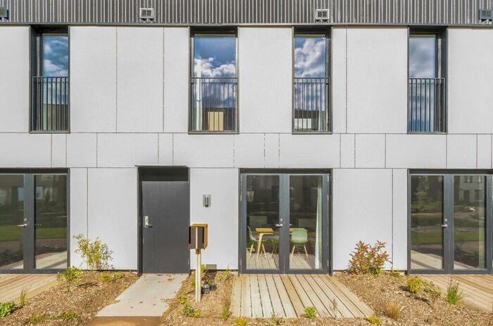 2 Bedroom Apartment To Rent In Aire Lofts, Climate Innovation District, LS9