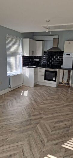 1 Bedroom Terraced House To Rent In Longbridge Road, Barking, IG11