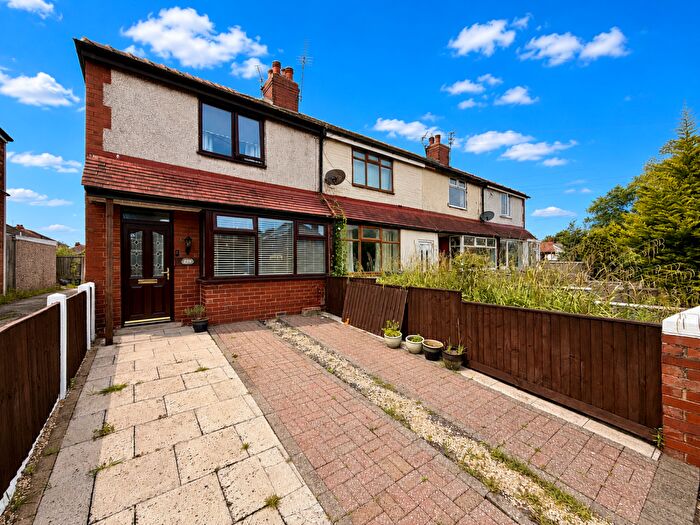 2 Bedroom End Of Terrace House For Sale In Preston Old Road, Blackpool, FY3