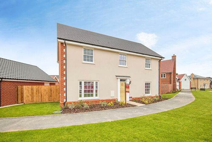 4 Bedroom Detached House For Sale In Monarch Rise, Off The Folley, Layer-De-La-Haye, Colchester, CO2