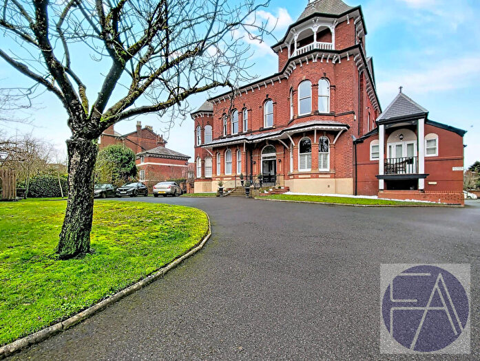 2 Bedroom Flat To Rent In Park Crescent, Southport, PR9