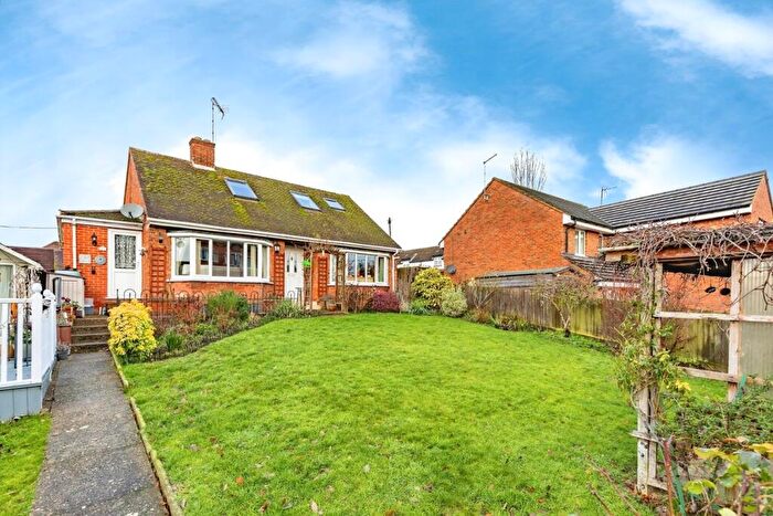 3 Bedroom Detached House For Sale In Denford Road, Ringstead, Kettering, NN14