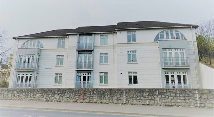 2 Bedroom Flat For Sale In Glin Ree Court, Newry, BT34