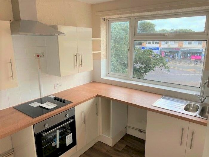 3 Bedroom Flat To Rent In Stubbington Green, Stubbington, Fareham, PO14