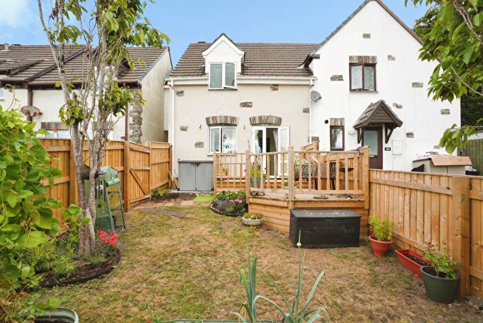 2 Bedroom End Of Terrace House For Sale In Eastern Avenue, Liskeard, Cornwall, PL14