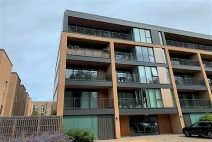 2 Bedroom Flat To Rent In Windslow House, Green Lane, Cambridge, CB2