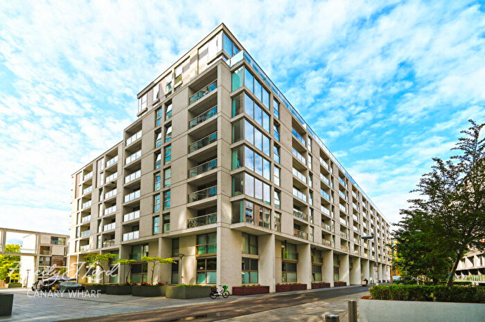 2 Bedroom Apartment To Rent In Lanterns Way, London, E14