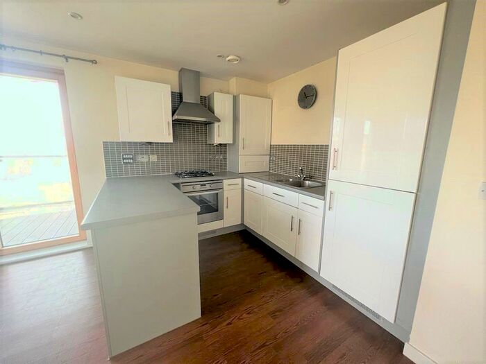 2 Bedroom Flat To Rent In Dalgin Place, Campbell Park, Milton Keynes, MK9