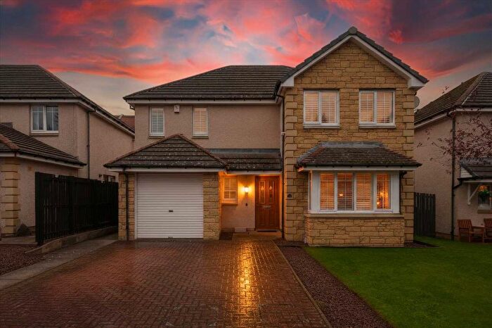 4 Bedroom Villa For Sale In Jutland Street, Rosyth, KY11
