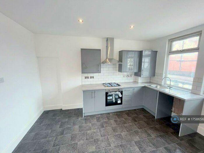 23 Bedroom Terraced House To Rent In Boaler Street, Liverpool, L6