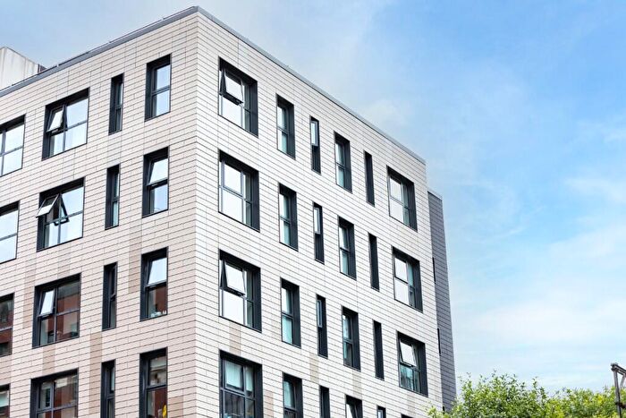 1 Bedroom Apartment To Rent In Granby Row, Manchester, Greater Manchester, M1