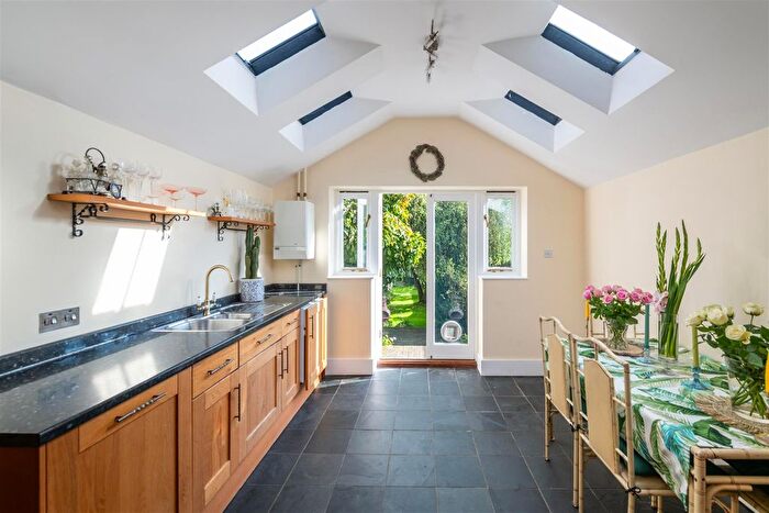 3 Bedroom Property For Sale In Reigate Heath, Reigate, RH2
