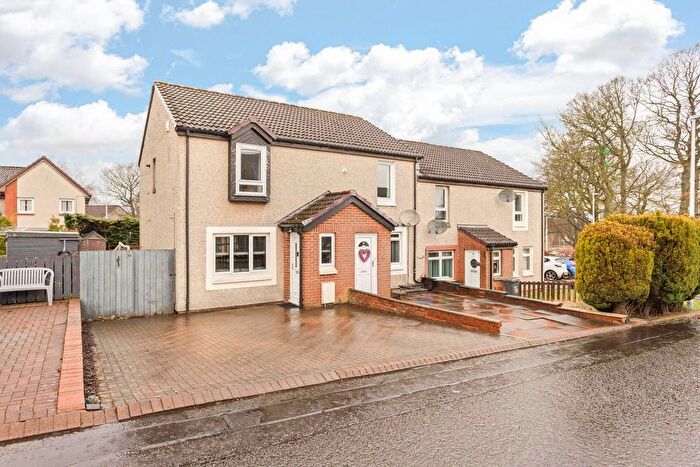 3 Bedroom End Terrace House For Sale In Bishops Park, Mid Calder, West Lothian, EH53