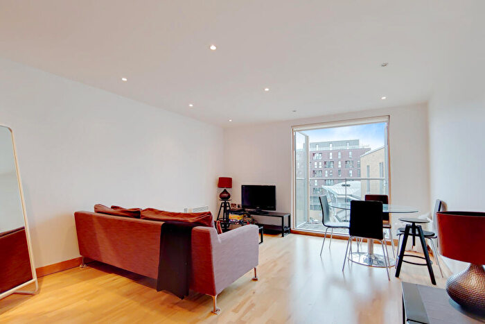 2 Bedroom Apartment To Rent In Frances Wharf, London, E14