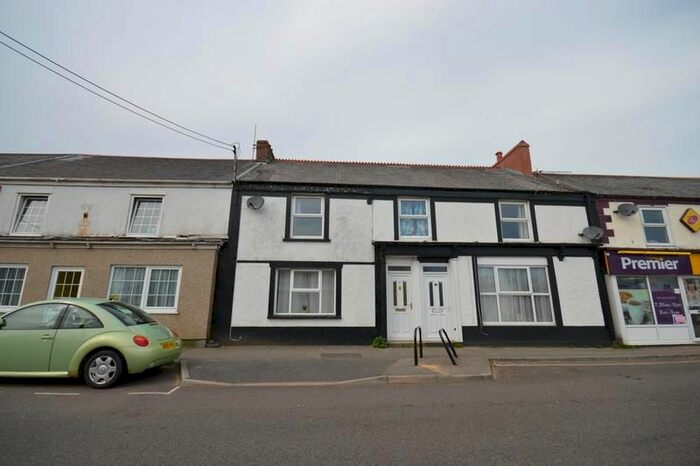 2 Bedroom Property To Rent In Church Street, Carharrack, Redruth, TR16
