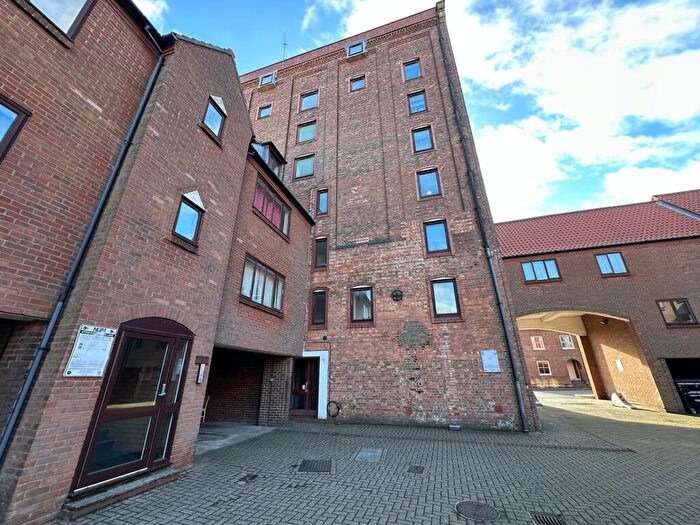 Flat To Rent In The Granaries, Baker Lane, PE30