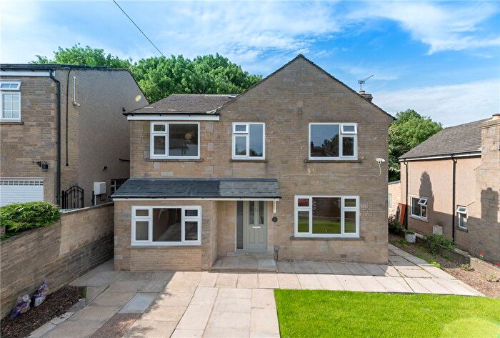 5 Bedroom Detached House For Sale In Heaton Park Drive, Bradford, West Yorkshire, BD9