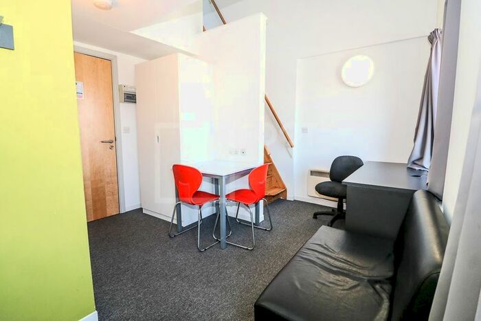 Studio To Rent In Campus House, Hey Street, Bradford, BD7
