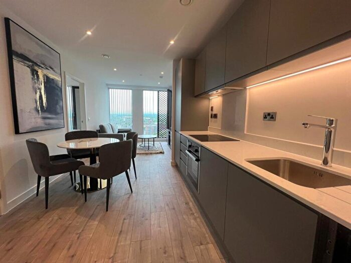 1 Bedroom Apartment For Sale In Great Ancoats Street, Manchester, Manchester, M4