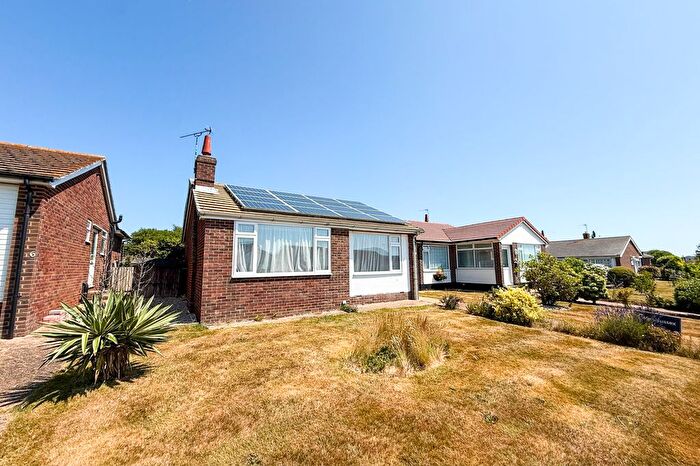 2 Bedroom Bungalow For Sale In The Linkway, Westham, Pevensey, East Sussex, BN24