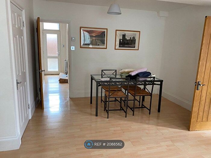 4 Bedroom Terraced House To Rent In Chevington, London, NW2