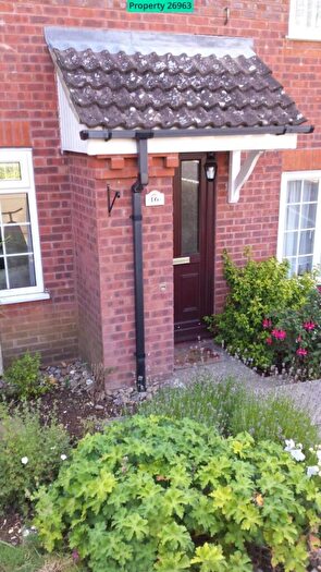 2 Bedroom Terraced House To Rent In Ormsby Close, Luton, LU1