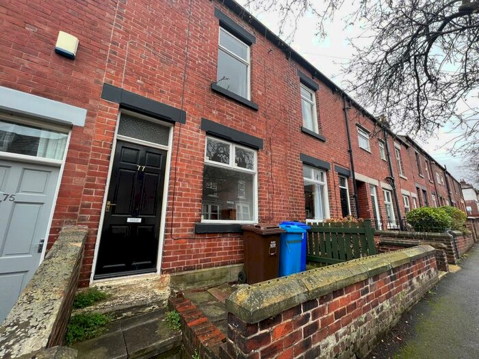 3 Bedroom Terraced House To Rent In Murray Road, Banner Cross, S11