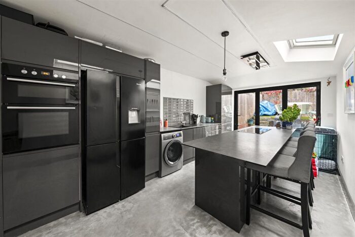 3 Bedroom Terraced House For Sale In Norwood Terrace, Southall, UB2