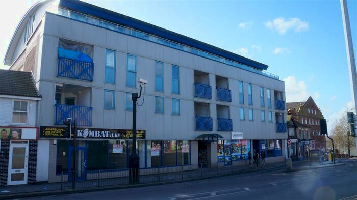 2 Bedroom Apartment To Rent In Revetts House, Norwich Road, Ipswich, IP1