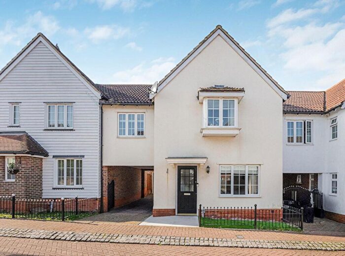 4 Bedroom Detached House For Sale In Malkin Drive, Church Langley, Harlow, CM17