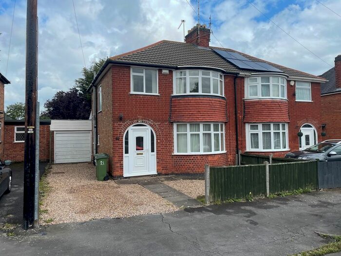 3 Bedroom Semi-Detached House To Rent In Kirkland Road, Leicester, LE3