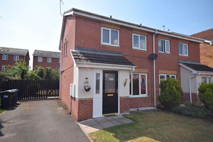 3 Bedroom Semi-Detached House To Rent In Haller Close, Armthorpe, Doncaster, South Yorkshire, DN3
