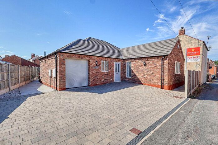3 Bedroom Detached Bungalow For Sale In Bowling Green Lane, Crowle, DN17