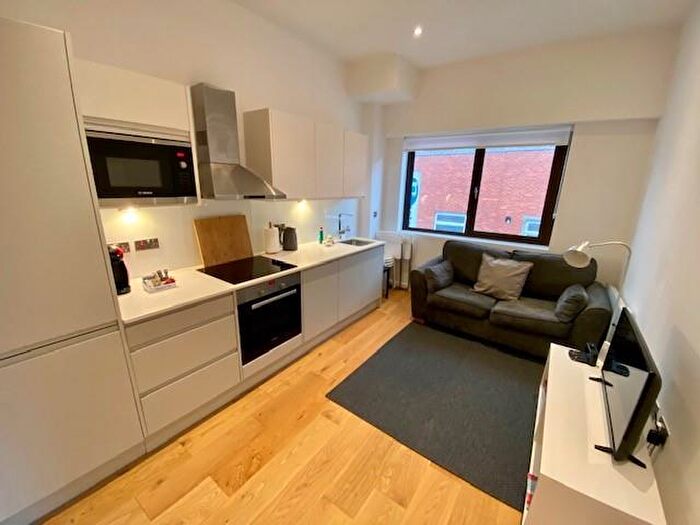 1 Bedroom Apartment To Rent In High Street, Maidenhead, SL6