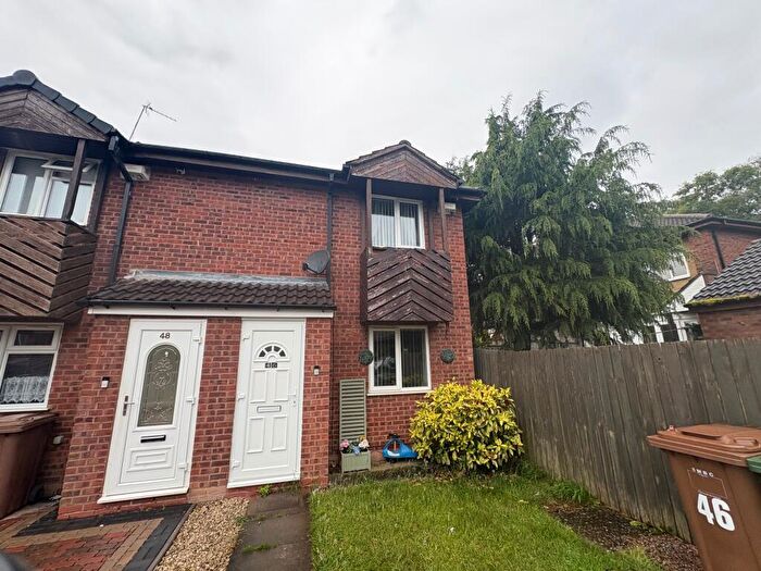 2 Bedroom House To Rent In Stonebridge Crescent, Birmingham, B37