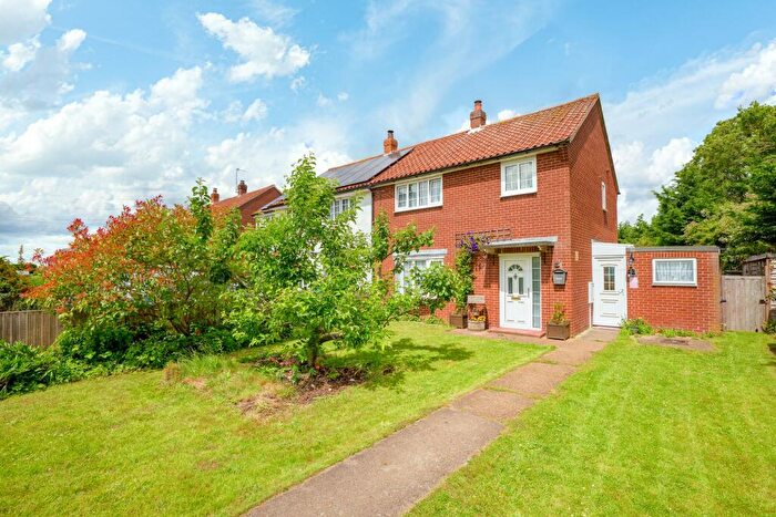 3 Bedroom Semi-Detached House For Sale In East Heckington, Boston, PE20