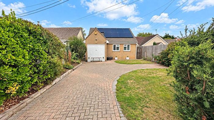 3 Bedroom Detached Bungalow For Sale In Frinton Road, Thorpe-Le-Soken, CO16