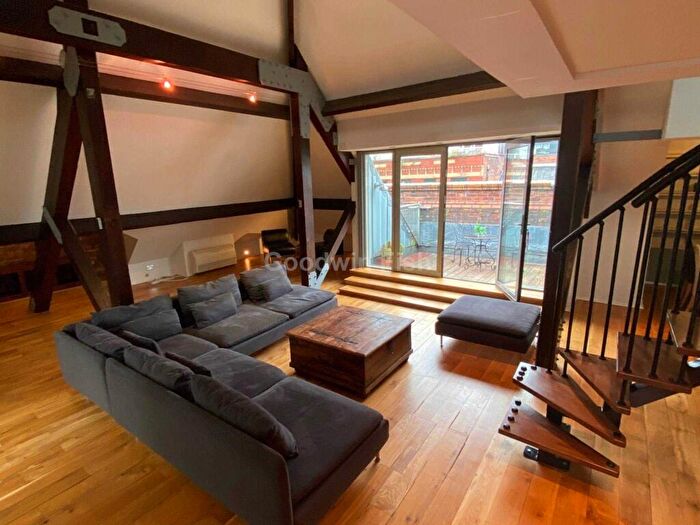 2 Bedroom Apartment To Rent In Lexington, Chorlton Street, Manchester, M1