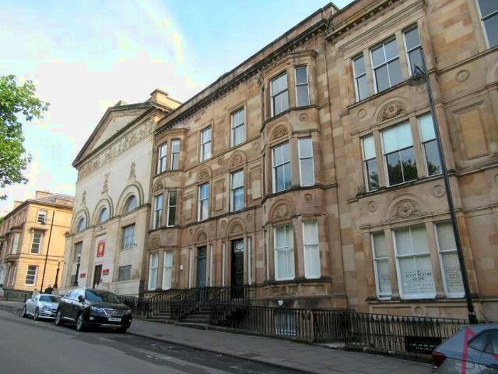 3 Bedroom Flat To Rent In La Belle Place, Glasgow, G3
