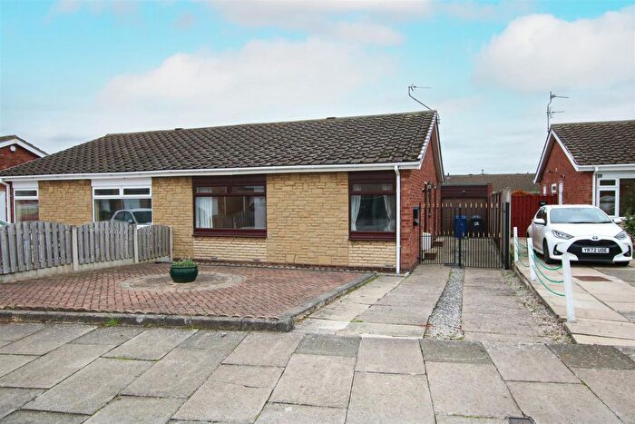 2 Bedroom Semi Detached Bungalow For Sale In Sturton Close, Bessacarr, Doncaster, DN4