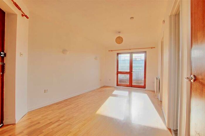 1 Bedroom Flat To Rent In 35 Christchurch Street, Cambridge, , CB1