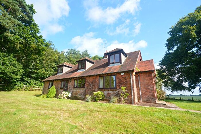 4 Bedroom Detached House To Rent In Stopham Road, Pulborough, RH20