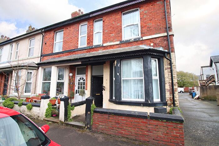 2 Bedroom End Terrace House For Sale In Lune View, Knott End-On-Sea, Poulton-Le-Fylde, FY6