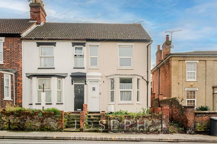 2 Bedroom End Of Terrace House To Rent In Woodbridge Road, Ipswich, IP4