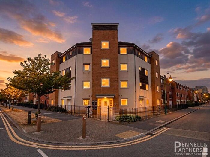 2 Bedroom Flat For Sale In Clayburn Road, Hampton Centre, Peterborough, PE7