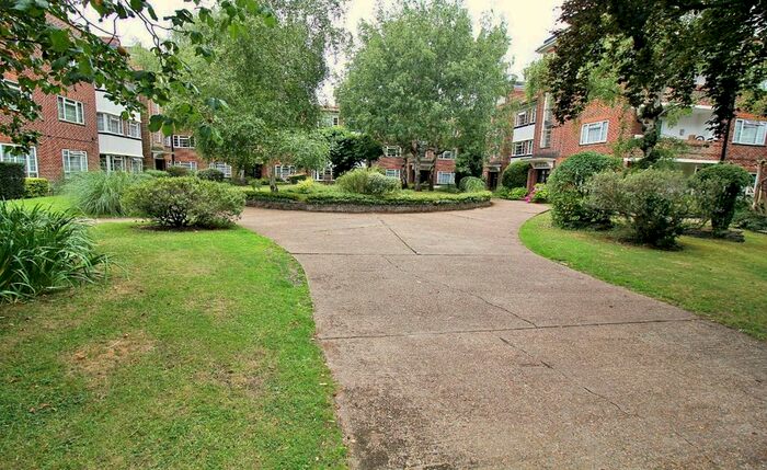 2 Bedroom Flat To Rent In Welsby Court, Eaton Rise, London, W5