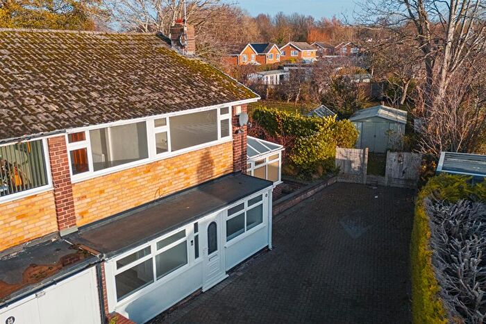 3 Bedroom Semi-Detached House For Sale In West Drive, Neston, Cheshire, CH64