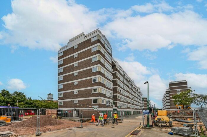 Studio To Rent In York Way, Holloway, London, N7