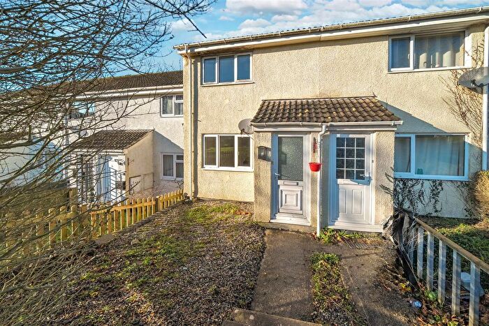 2 Bedroom Terraced House For Sale In Prideaux Road, Ivybridge, PL21